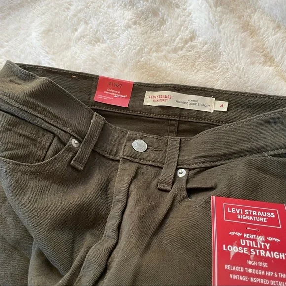 Levi Strauss Signature High Rise Straight Jeans 4 - Picture 3 of 8